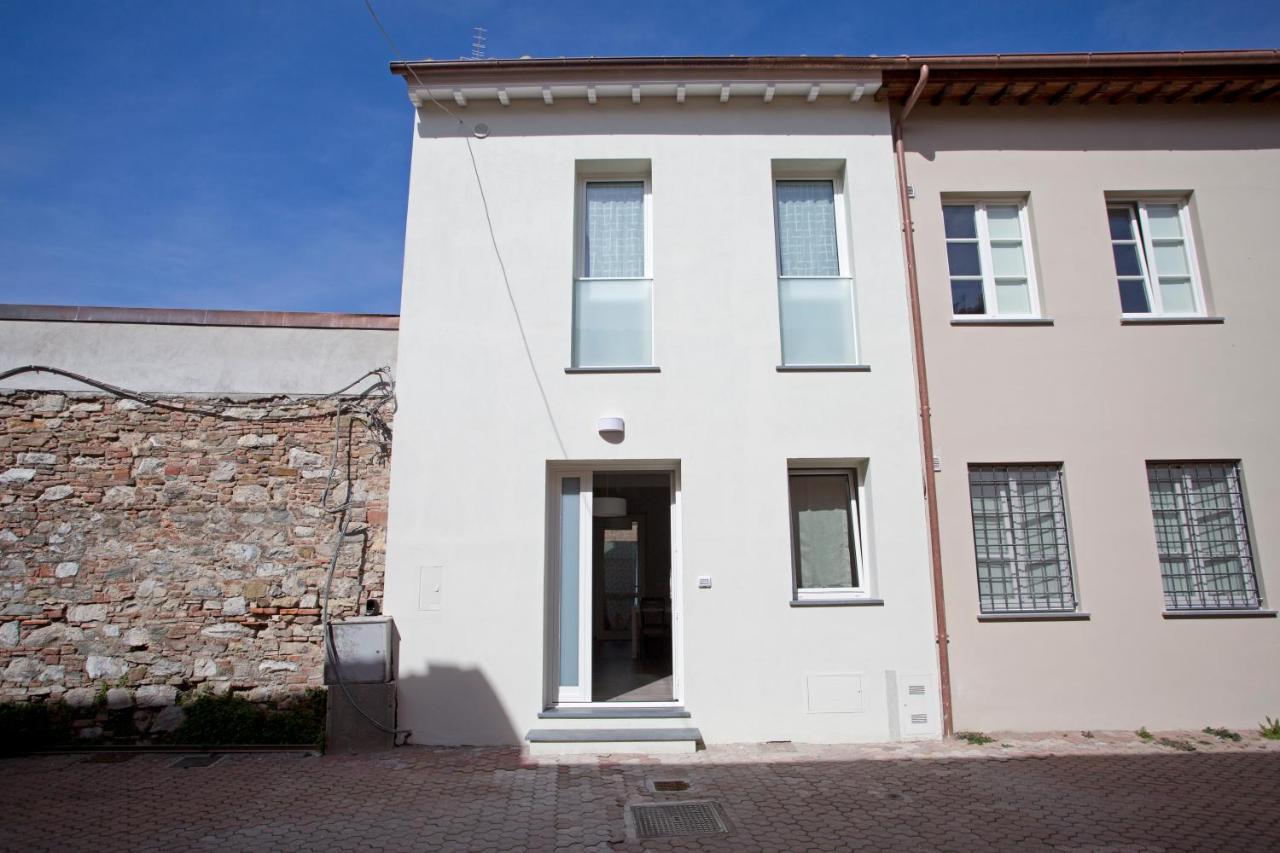 La Casa Del Bottaio Apartment Lucca Luaran gambar